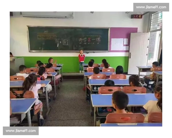 大学第一课：把思念煮进三餐，写进课本，投进球场